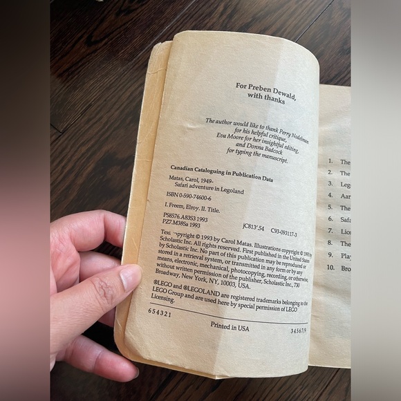 2 Paperback Used Book: Adventure in Legoland by Carol Matas - Picture 9 of 9